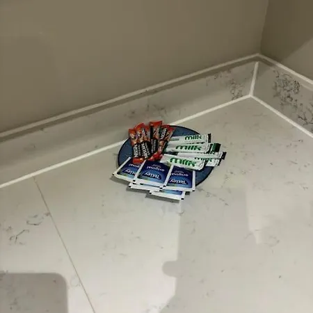 - 2 Bed Ensuite Apartamento *